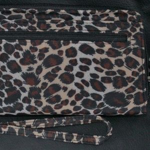 Mundi Ladies Leopard-Clutch Credit Card Wallet,
